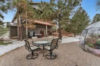 Cozy 2-bedroom apartment with WiFi, AC in charming Flagstaff