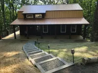 Last Minute and Early Bird Discount -20 Acres in Hocking Hills-Copperhead Cabin Hotels in Good Hope Township