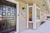 Stunning Golf Course Retreat 4BR Home Hôtels à : Eagle