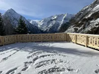 Quiet, typical chalet with breathtaking views Hotel a Vénosc