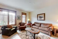 Third Floor Condo with Shared Pool and Hot Tub, WiFi, Gas Fireplace, & Balcony