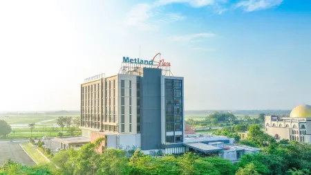 Hotel Metland Smara Kertajati Отели в г. Jatiwangi