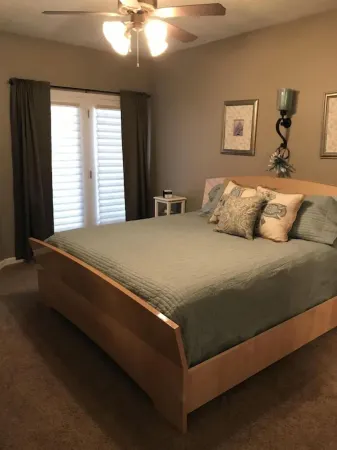 Lovely Okoboji Condo