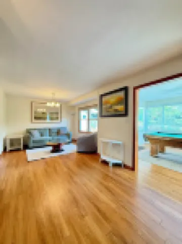 Poseidon’s Big Getaway – 3BR/2BA Surrounded by Nature, Minutes from the Beach!