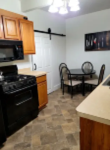 Mthly Stay Discounts & Pet Friendly Downtown Lansing Sparrow Hospital