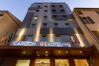 Hotel Carlton Hôtels à proximité de : Palazzo Schifanoia
