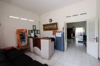 RedDoorz Near Moro Mall Purwokerto