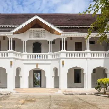 The Manor House by Sansi