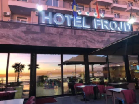 Hotel Frojd - Beach Front Resort Hotels in Shëngjin