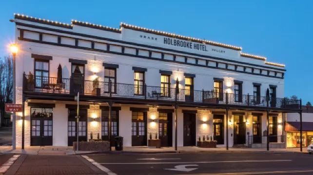 The Holbrooke Hotel