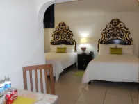 Hotel Expres by Hosting House Hotels in Morelia