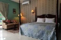 Omah Madam Bed & Breakfast Hotels near Indomaret Sukun Raya