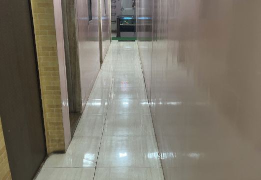 안데리 지역 또는 호스텔 근처 거리 풍경