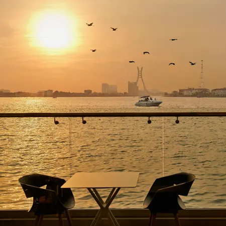 The Yacht Hotel