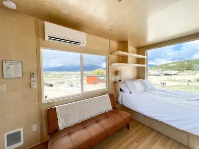 BV Overlook Camp & Lodging Hotel a 