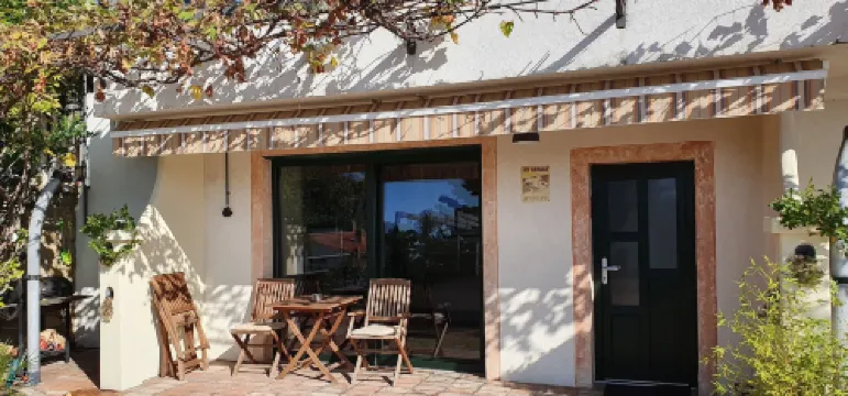 Studio-Apartments Monfort