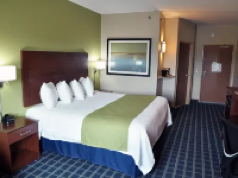 Brookstone Lodge & Suites Hotels in Algona