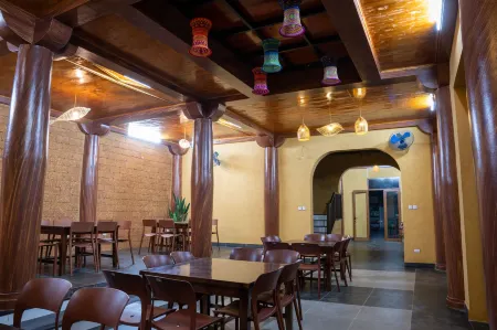 Sky Bay Lodge Отели в г. Phu Linh