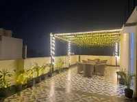 Imperial Stayz - Condos