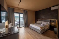 Hotel Piramida فنادق في كساميل