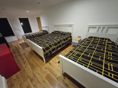 Annexe Pool Table Air Hockey Table Tennis Movie Hoteles en Windsor