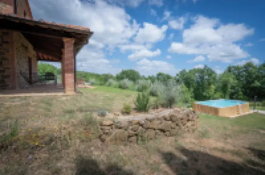 Vineyard’s Cottage with Pool, AC, Wifi - Siena