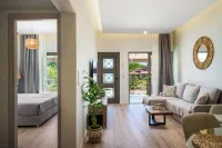 Phos Elegant Residences by Konnect, 400m to the Beach