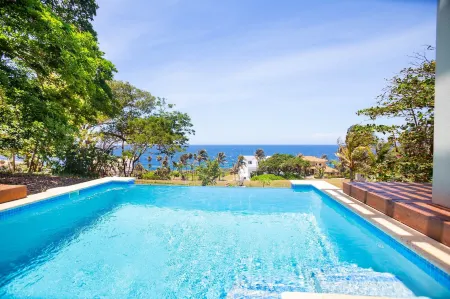 West Bay Breeze 3 Bedroom Home by Redawning