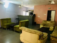 Cossy Hotel & Suite Hotels in Agbor