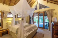 Scallywags Beach Club Hotels near Local Guide Eko mangsit