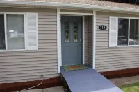 Quiet, Clean and Comfortable Room Hotels in 