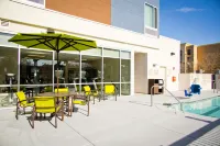 SpringHill Suites West Sacramento - Pools