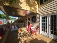 Swamp Rabbit Inn Hotels near West End