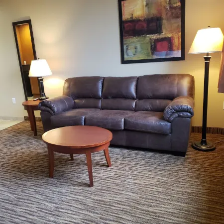 Cobblestone Inn & Suites - Newton