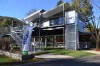 Big4 Tasman Holiday Parks - Bright Hotels in Freeburgh