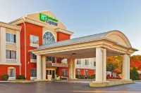 Holiday Inn Express & Suites Chattanooga (East Ridge) فنادق في East Ridge