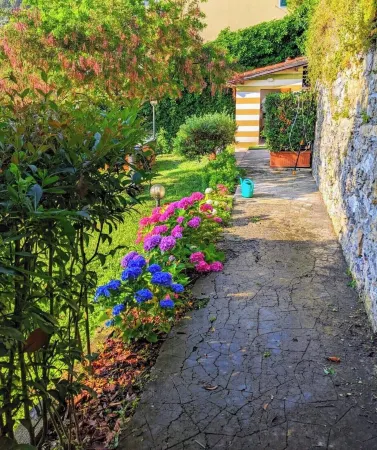 B&B Casa Ninni Отели рядом с достопримечательностью «St. Anthony of Niasca»