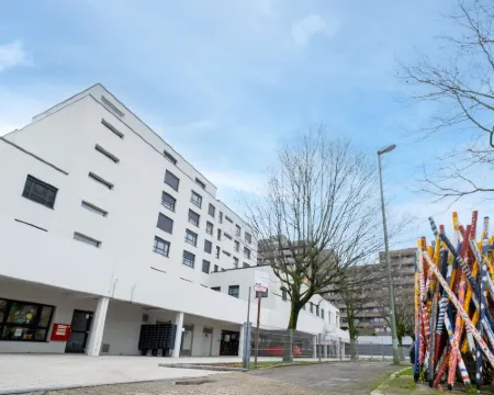Jade & Jabo - Neuss by Düsseldorf Mit Parkplatz Verfügbarkeit 10,00 je Nacht Zubuchbar Hoteles en Neuss