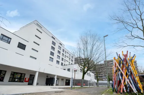 Jade & Jabo - Neuss by Düsseldorf Mit Parkplatz Verfügbarkeit 10,00 je Nacht Zubuchbar