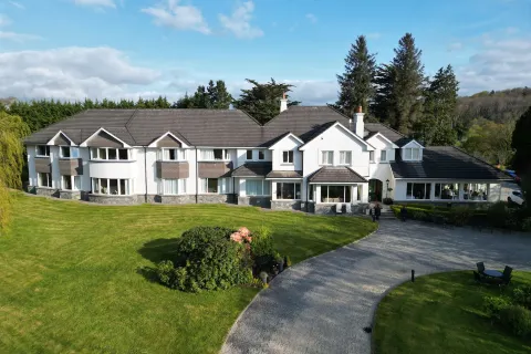 Loch Lein Country House