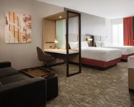 艾姆斯SpringHill Suites飯店 埃姆斯酒店