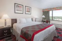 Ramada Plaza by Wyndham Albany Hotels near Vincentian Institute