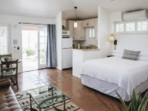 Cottage Inn & Spa Hotels in Sonoma