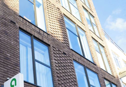 아텔 이스트 로비