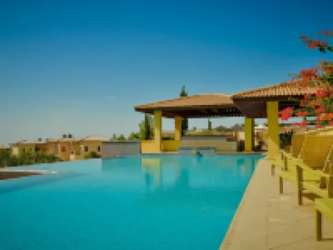 Aphrodite Hills Rentals - Premium Serviced Apartments Hotel di Kouklia