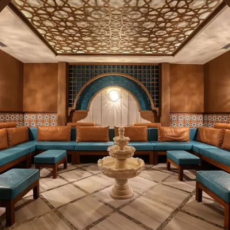 Almira Hotel Thermal Spa & Convention Center