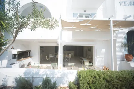 The Saint Vlassis Отели в г. Наксос