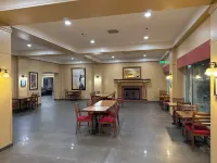 Quality Inn and Conference Center Greeley Downtown - Desayuno