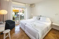 Costa d'Oiro Ambiance Village Hotels in Lagos