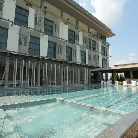 Navela Hotel & Convention